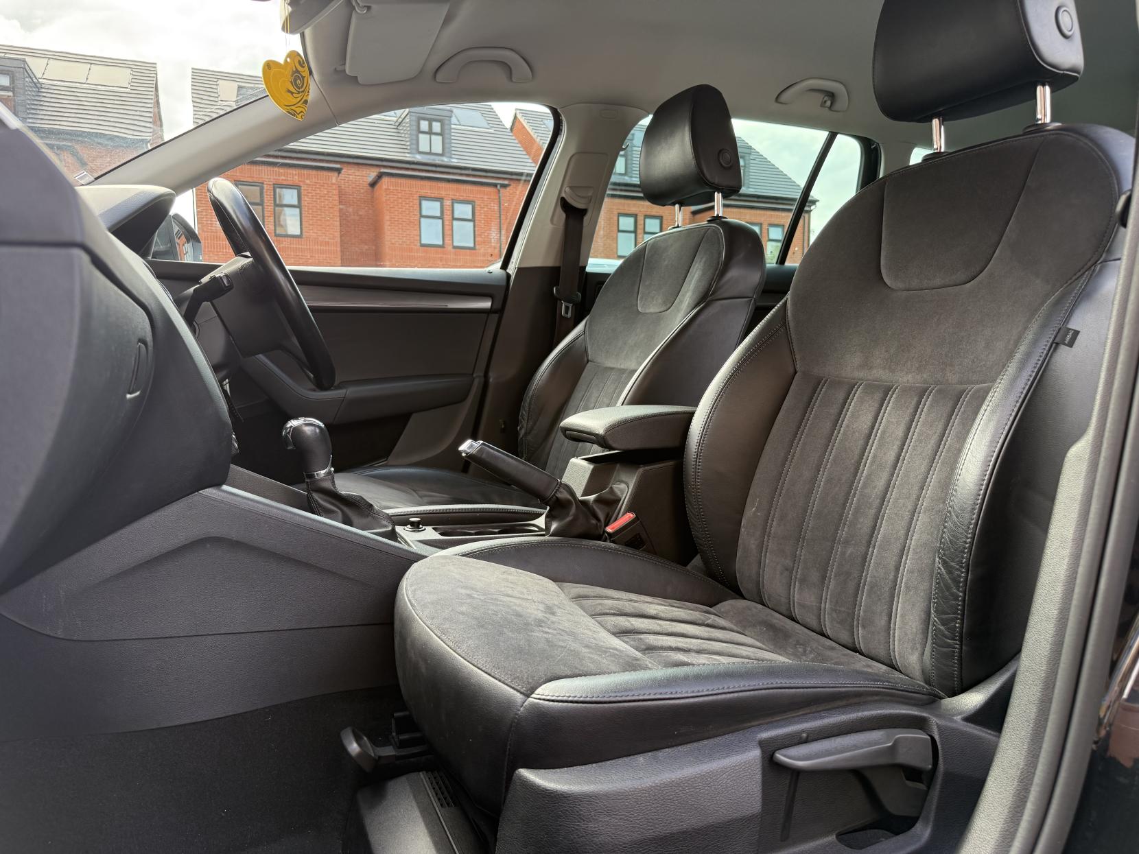 Skoda Octavia 2.0 TDI SE L Estate 5dr Diesel DSG Euro 6 (s/s) (150 ps)