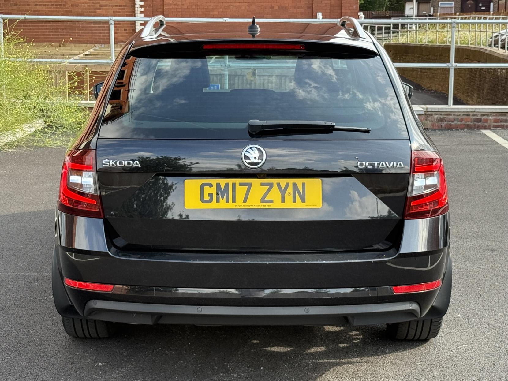 Skoda Octavia 2.0 TDI SE L Estate 5dr Diesel DSG Euro 6 (s/s) (150 ps)