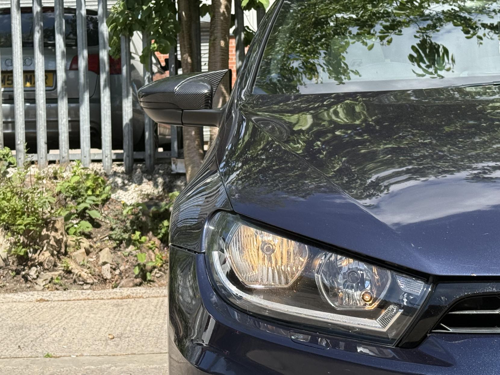 Volkswagen Scirocco 2.0 TDI BlueMotion Tech GT Hatchback 3dr Diesel DSG Euro 6 (s/s) (184 ps)