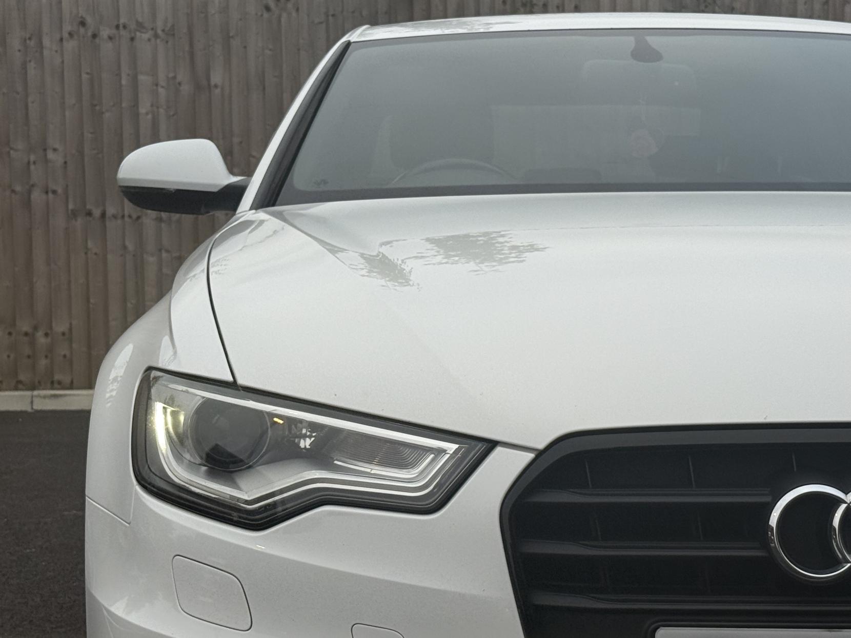 Audi A6 Saloon 2.0 TDI Black Edition Saloon 4dr Diesel Multitronic Euro 5 (s/s) (177 ps)