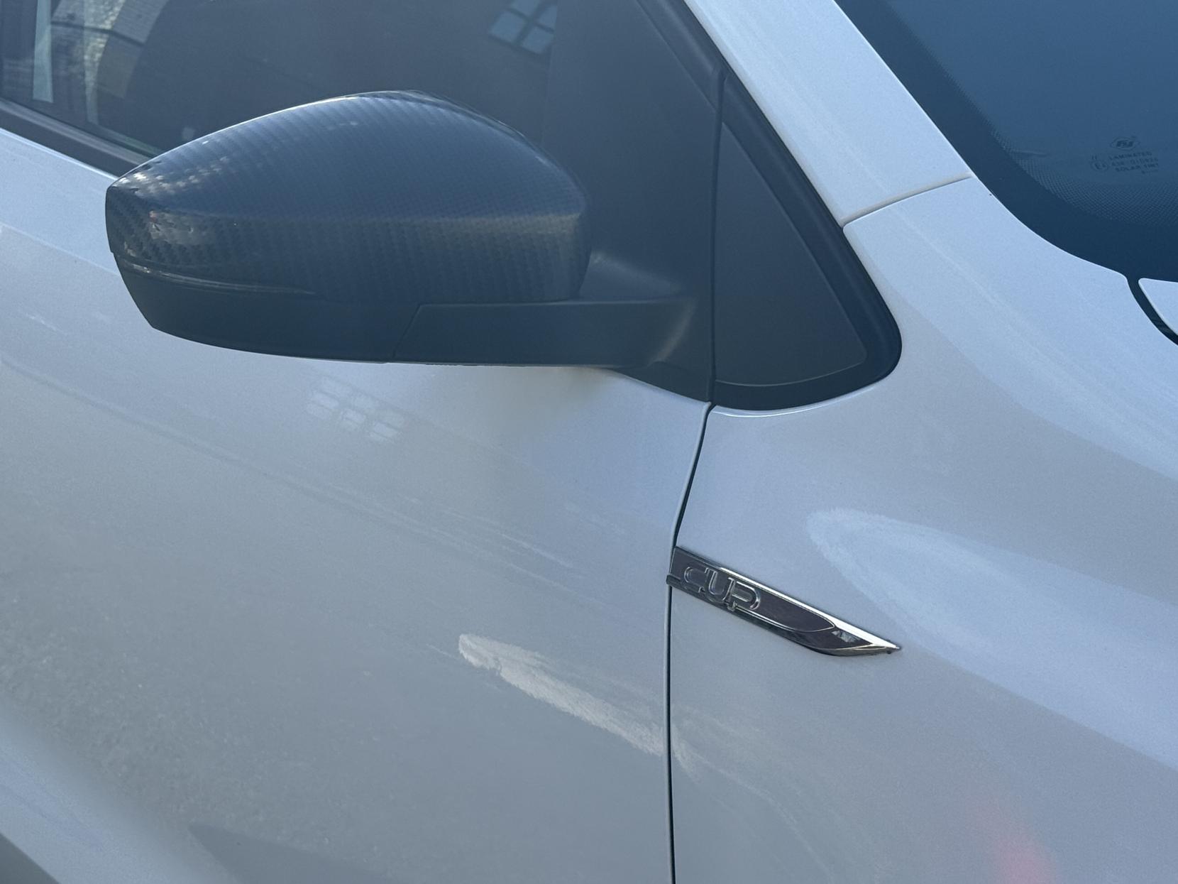 Volkswagen Polo 1.4 TDI BlueMotion Tech SEL Hatchback 5dr Diesel Manual Euro 6 (s/s) (90 ps)