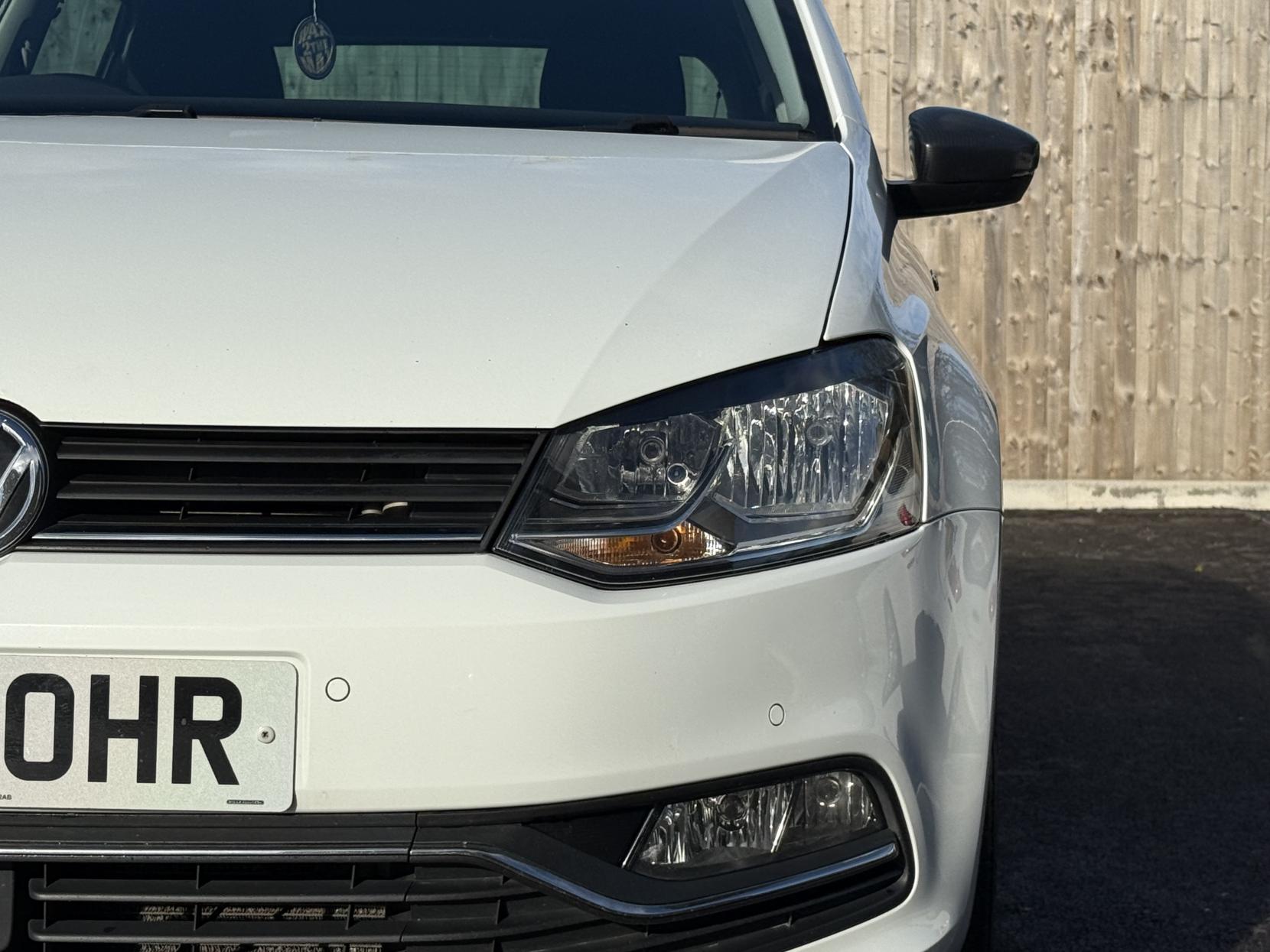 Volkswagen Polo 1.4 TDI BlueMotion Tech SEL Hatchback 5dr Diesel Manual Euro 6 (s/s) (90 ps)