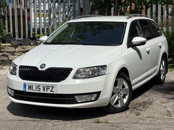Skoda Octavia 1.6 TDI SE Estate 5dr Diesel Manual 4WD Euro 5 (s/s) (105 ps)