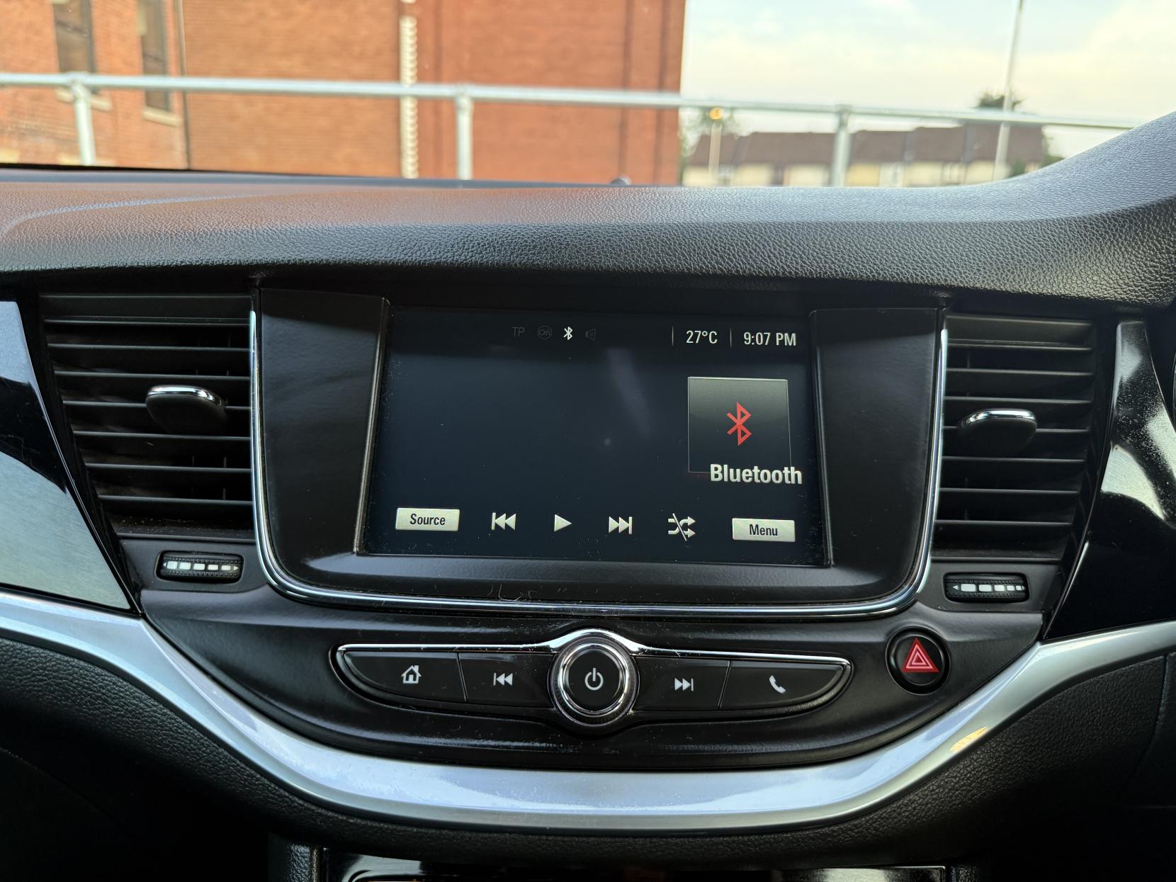 Vauxhall Astra 1.6 CDTi ecoFLEX SRi Hatchback 5dr Diesel Manual Euro 6 (s/s) (110 ps)