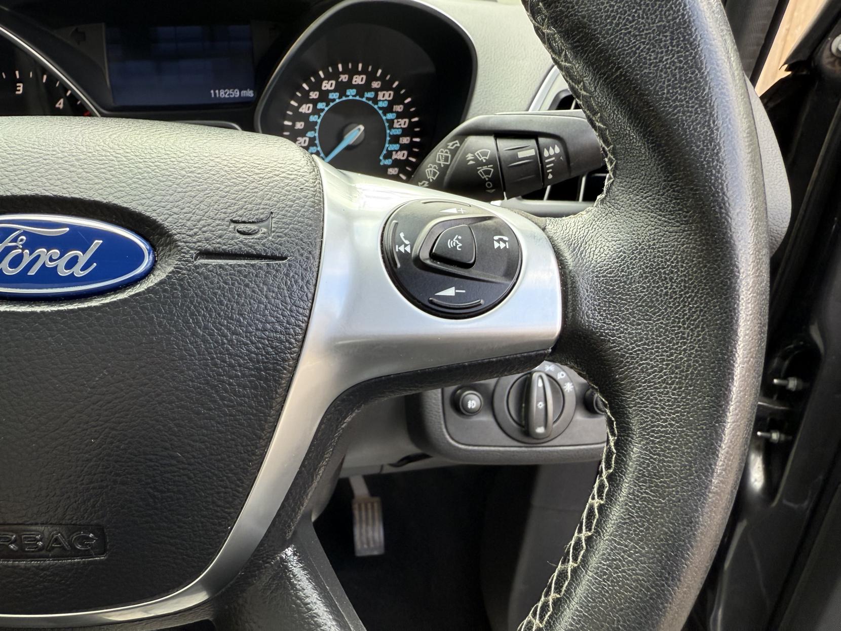 Ford Kuga 2.0 TDCi Titanium X SUV 5dr Diesel Powershift AWD Euro 6 (s/s) (180 ps)
