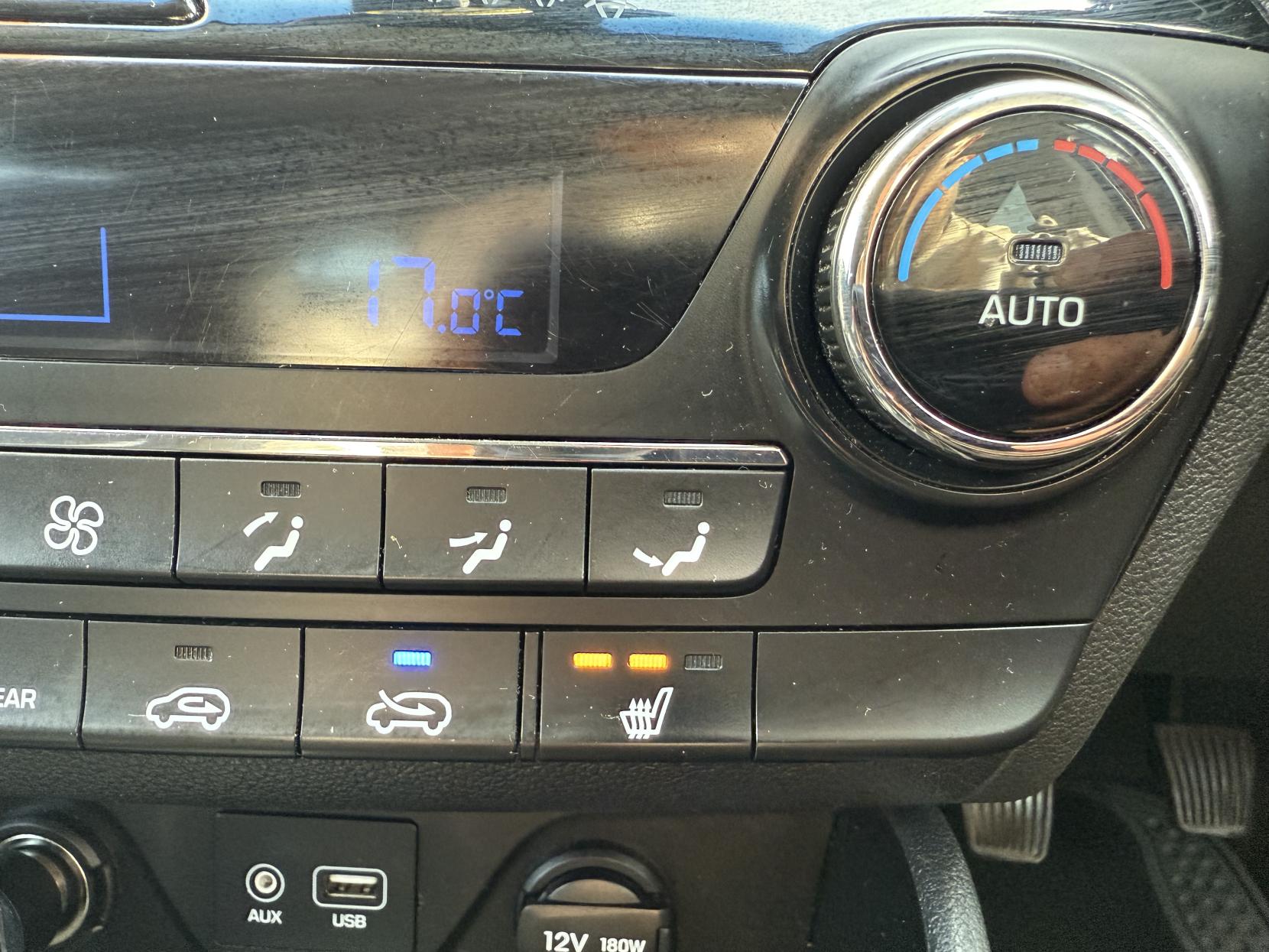 Hyundai TUCSON 1.6 GDi Blue Drive SE Nav SUV 5dr Petrol Manual Euro 6 (s/s) (132 ps)