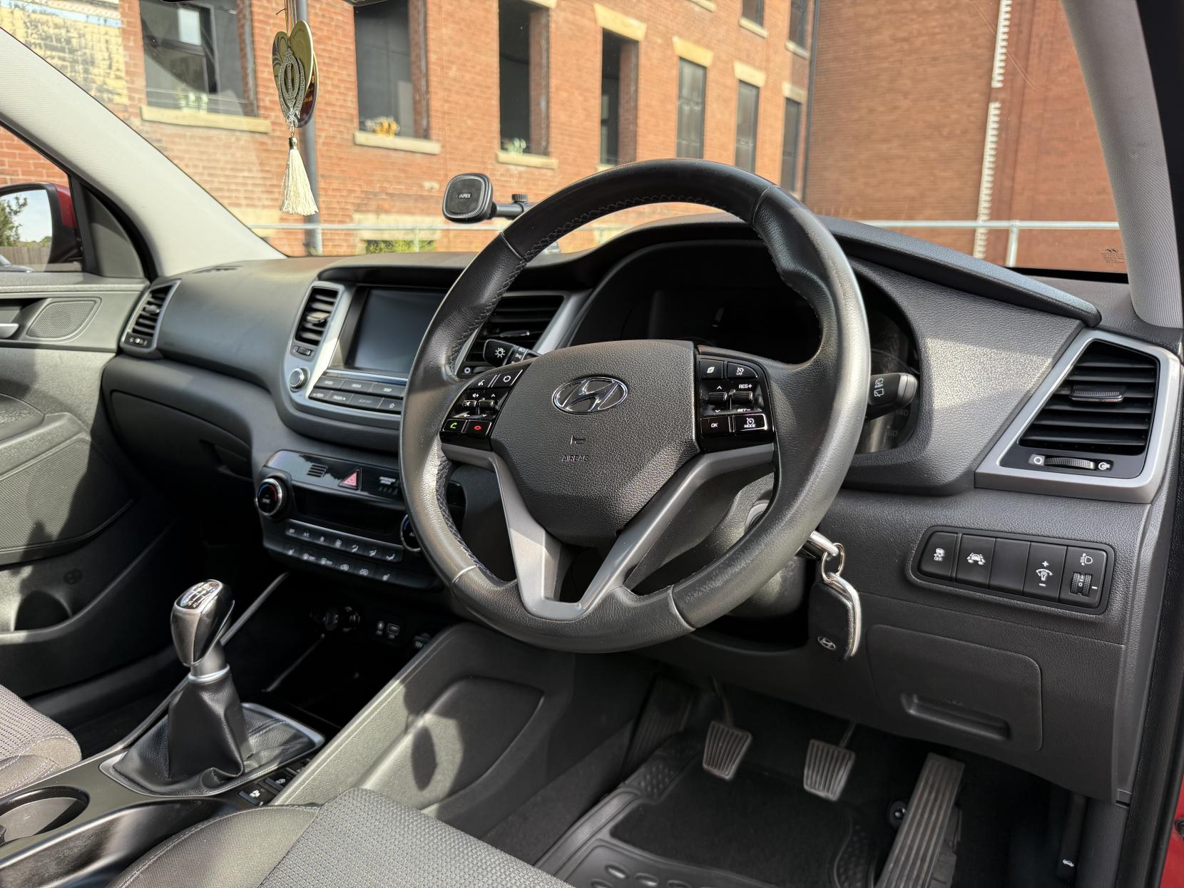 Hyundai TUCSON 1.6 GDi Blue Drive SE Nav SUV 5dr Petrol Manual Euro 6 (s/s) (132 ps)