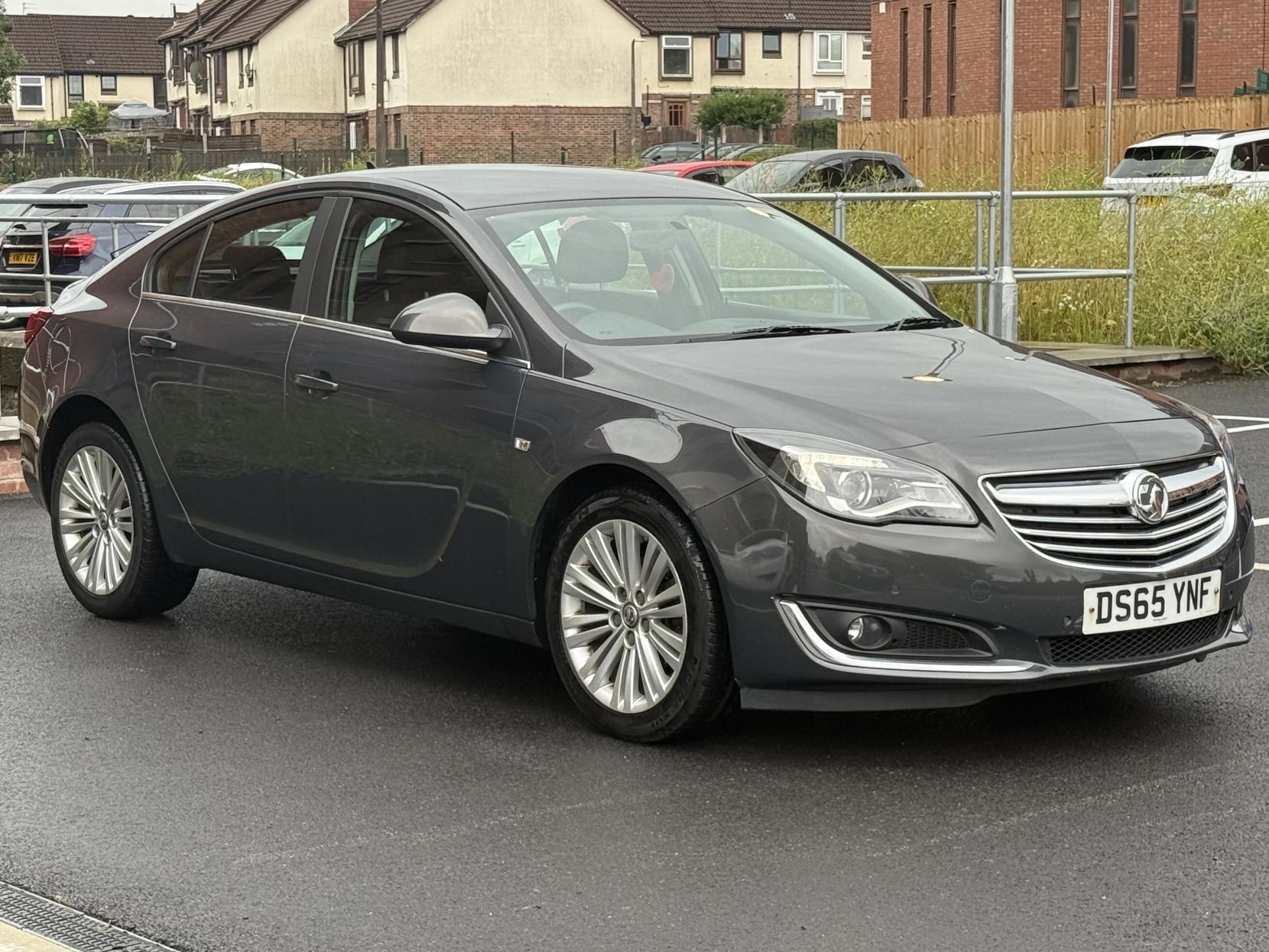 Vauxhall Insignia 1.6 CDTi ecoFLEX Design Nav Hatchback 5dr Diesel Manual Euro 6 (s/s) (136 ps)