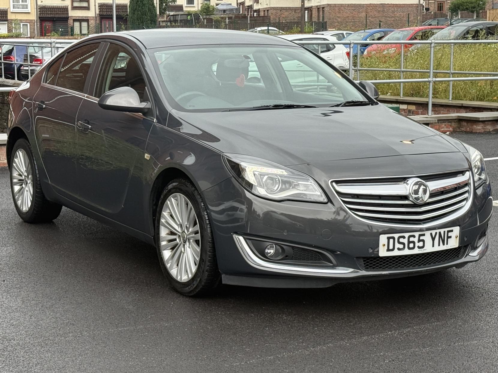 Vauxhall Insignia 1.6 CDTi ecoFLEX Design Nav Hatchback 5dr Diesel Manual Euro 6 (s/s) (136 ps)