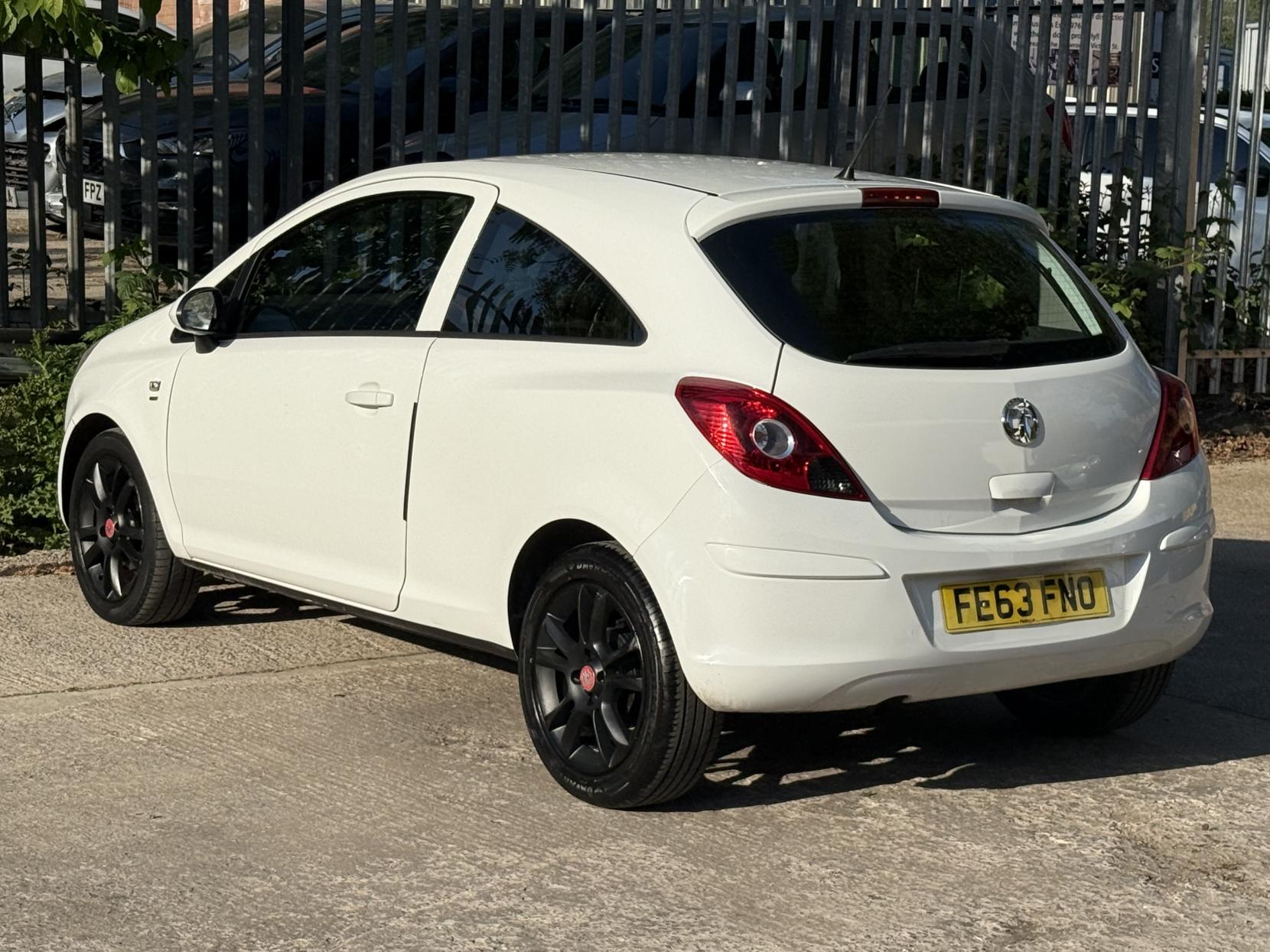 Vauxhall Corsa 1.2 16V Energy Hatchback 3dr Petrol Manual Euro 5 (A/C) (85 ps)