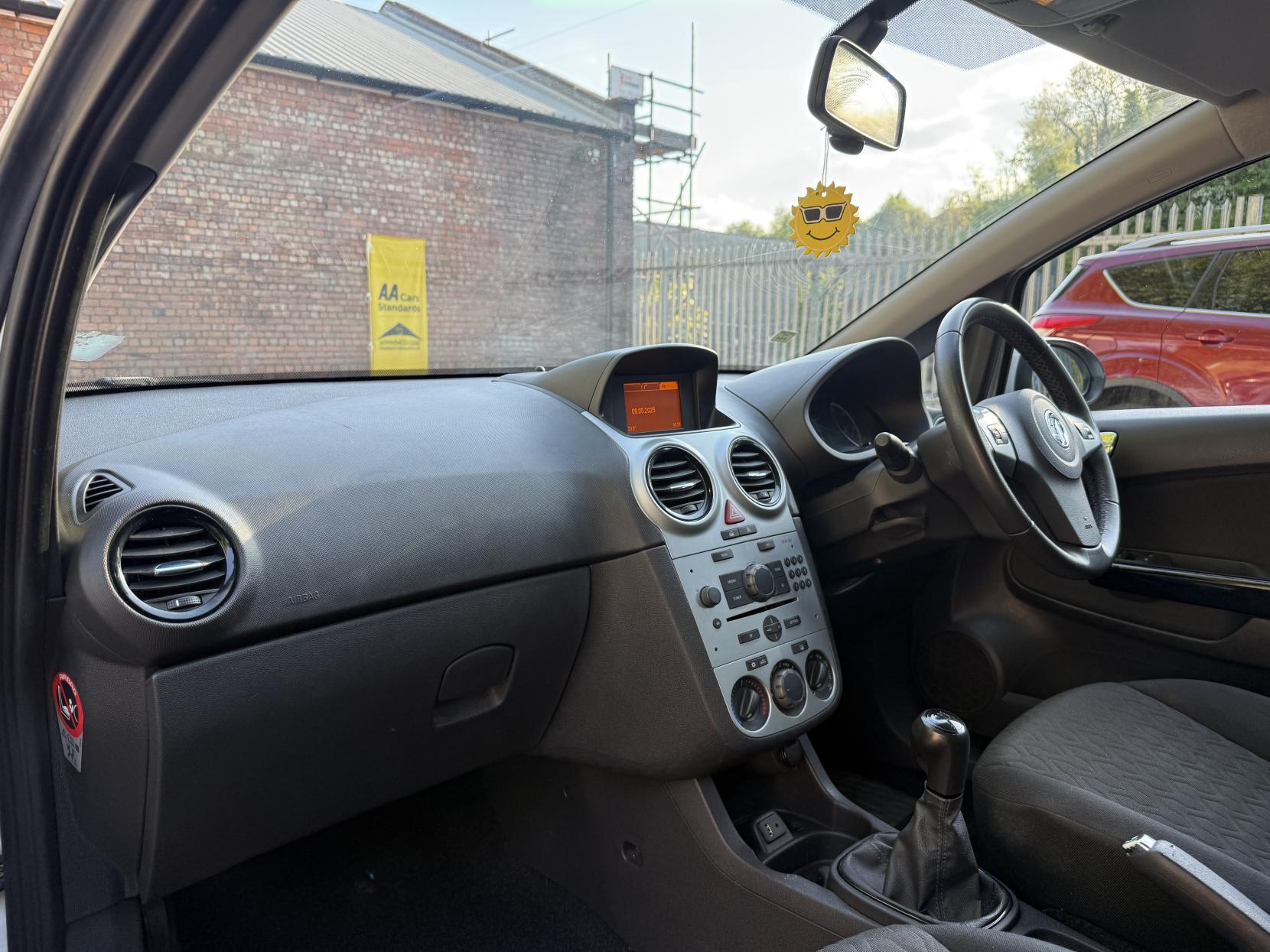 Vauxhall Corsa 1.2 16V Energy Hatchback 3dr Petrol Manual Euro 5 (A/C) (85 ps)